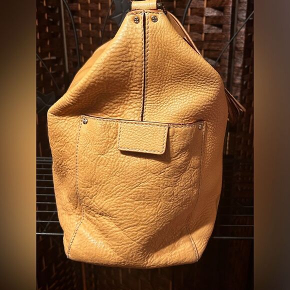 Kate Spade Caramel Pebbled Leather VTG Shoulder Bag. Very clean, EUC. SEE PICS. - Picture 5 of 9
